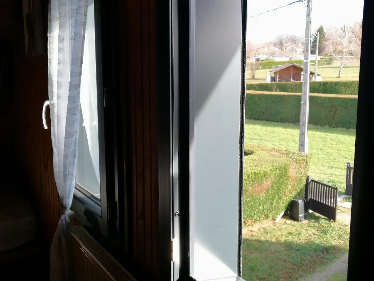Soleil D'Anthy Bed & Breakfast France